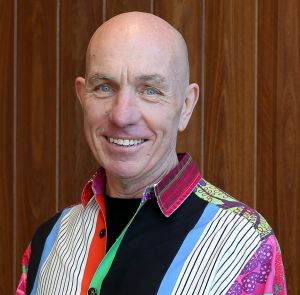 Photo of Professor Timothy Carey